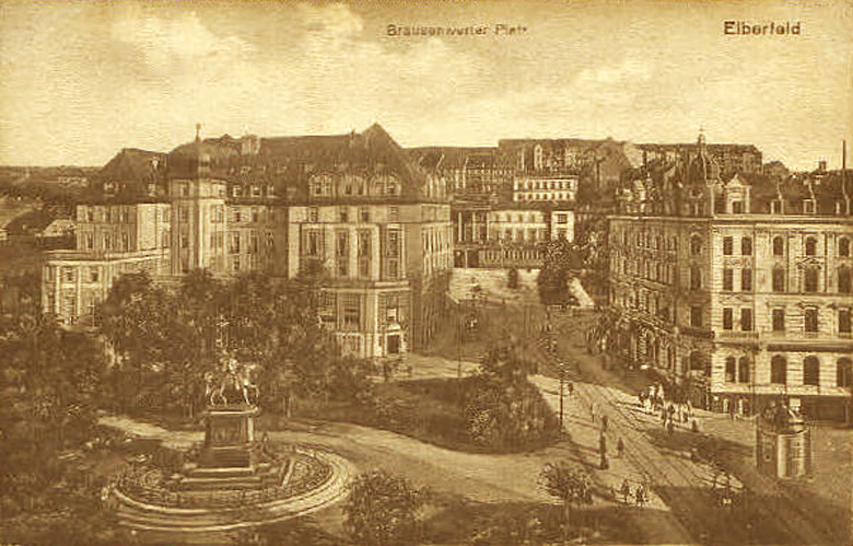 Der Brausenwerter Platz in Elberfeld auf einer Postkarte von 1910