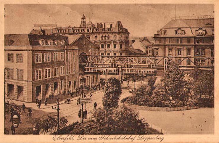 Der neue Schwebebahnhof Döppersberg in Elberfeld 1926