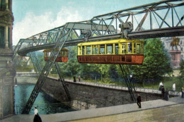 Schwebebahnen am Döppersberg in Elberfeld